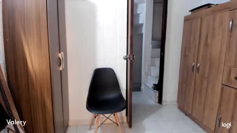 Valery -- online show from 09-20-25, 03:51