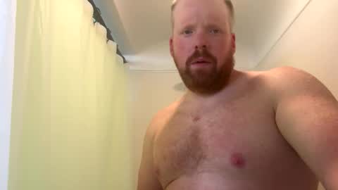 Snapshot of averagedan90 chatting on 10-23-25, 03:00 Dan online show from 10-23-25, 03:00