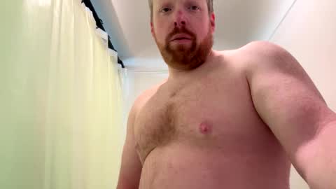 Snapshot of averagedan90 chatting on 02-16-26, 12:18 Dan online show from 02-16-26, 12:18