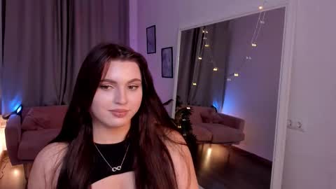 Avery online show from 12-15-25, 10:03