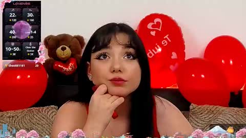 Snapshot of averywillow chatting on 02-14-25, 08:26 AveryWillow online show from 02-14-25, 08:26