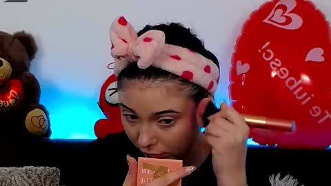 Snapshot of averywillow chatting on 02-26-25, 11:41 AveryWillow online show from 02-26-25, 11:41