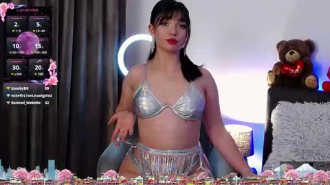 Snapshot of averywillow chatting on 03-07-25, 05:28 AveryWillow online show from 03-07-25, 05:28