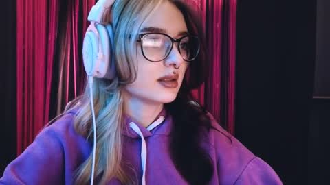 Avriel online show from 03-04-25, 03:00