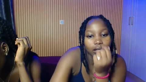 Snapshot of avian_talya chatting on 11-09-25, 03:32 Avian online show from 11-09-25, 03:32