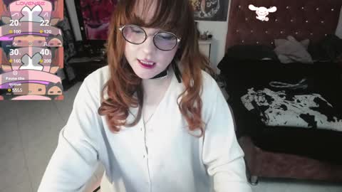 Snapshot of avril2809 chatting on 12-07-24, 01:36 Abril online show from 12-07-24, 01:36