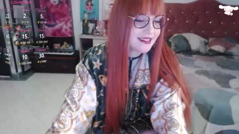 Snapshot of avril2809 chatting on 11-02-25, 09:28 Abril online show from 11-02-25, 09:28