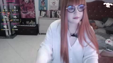 Snapshot of avril2809 chatting on 11-22-25, 03:38 Abril online show from 11-22-25, 03:38