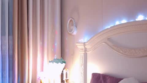 Avrora Inst online show from 01-17-26, 08:23