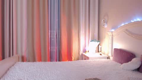 Avrora Inst online show from 02-06-26, 12:59