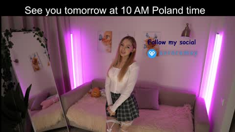 Avrora online show from 12-18-24, 09:25