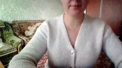 Snapshot of awesomeladyy chatting on 10-10-25, 07:40 awesomeladyy online show from 10-10-25, 07:40