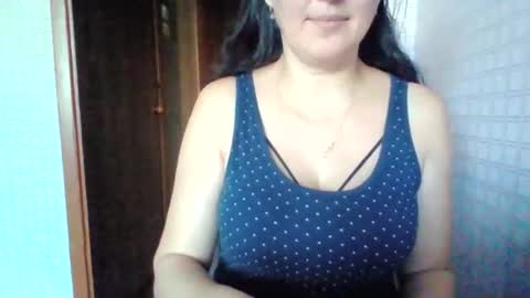 Snapshot of awesomeladyy chatting on 12-16-25, 09:47 awesomeladyy online show from 12-16-25, 09:47