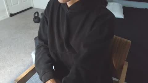 Snapshot of awwdi1 chatting on 12-17-24, 01:49 Edward Skellington online show from 12-17-24, 01:49