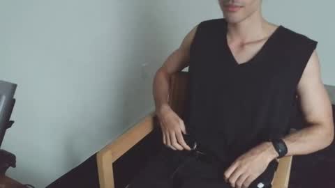 Snapshot of awwdi1 chatting on 02-12-25, 03:38 Edward Skellington online show from 02-12-25, 03:38