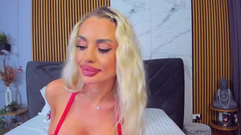 Ella online show from 12-16-24, 09:14