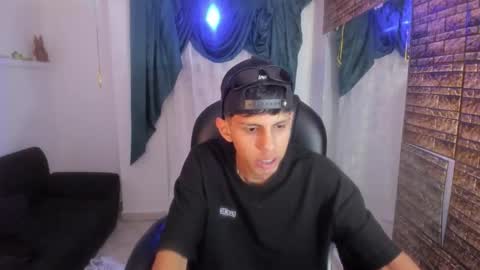 Axel online show from 09-20-25, 12:55