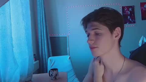 axel_0ne online show from 02-16-26, 08:54