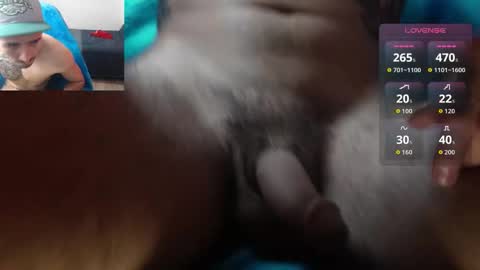 Snapshot of axel_ag chatting on 10-11-25, 03:43 Axel online show from 10-11-25, 03:43