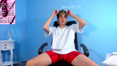 Snapshot of axel_cifer chatting on 01-19-25, 07:15 Axel cifer online show from 01-19-25, 07:15