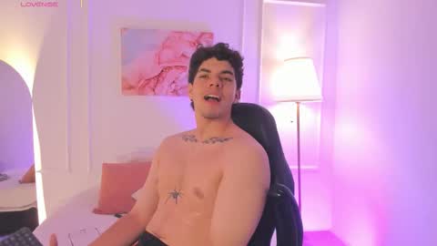 Snapshot of axel_creed chatting on 02-13-26, 02:46 Yooung King online show from 02-13-26, 02:46