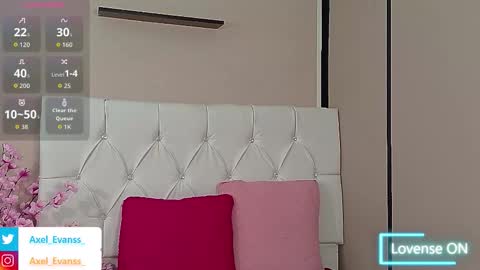 Axel Evanss online show from 10-07-25, 12:24