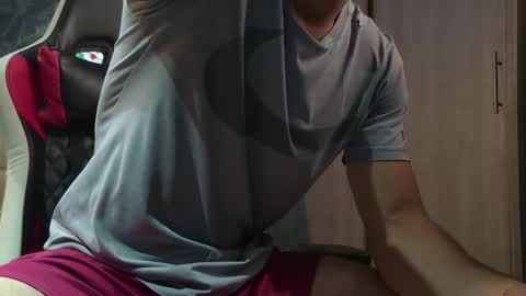 Axel Fairchaild online show from 12-02-25, 12:43