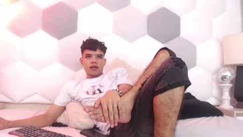 Snapshot of axel_forte chatting on 03-09-25, 12:53 Axel Forte online show from 03-09-25, 12:53