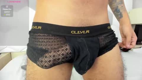 Snapshot of axel_forte chatting on 09-11-25, 01:44 Axel Forte online show from 09-11-25, 01:44