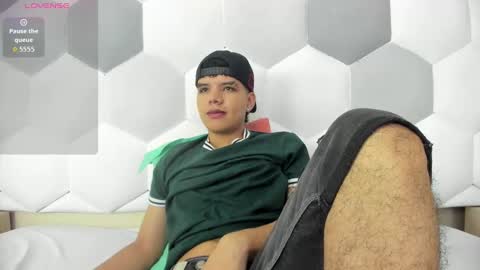 Snapshot of axel_forte chatting on 09-16-25, 12:50 Axel Forte online show from 09-16-25, 12:50