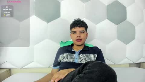 Snapshot of axel_forte chatting on 09-20-25, 01:12 Axel Forte online show from 09-20-25, 01:12
