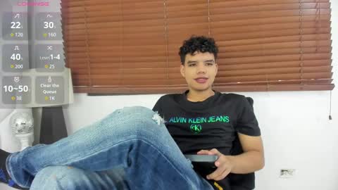 Snapshot of axel_forte chatting on 09-23-25, 12:41 Axel Forte online show from 09-23-25, 12:41