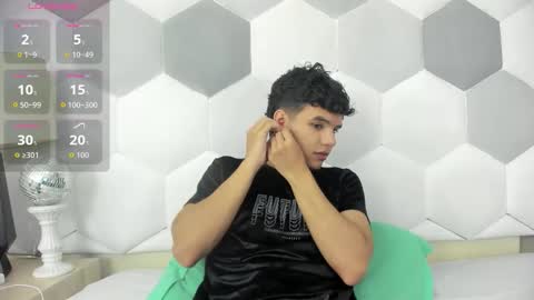 Snapshot of axel_forte chatting on 09-26-25, 01:04 Axel Forte online show from 09-26-25, 01:04