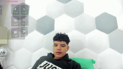 Axel Forte online show from 11-13-25, 01:10