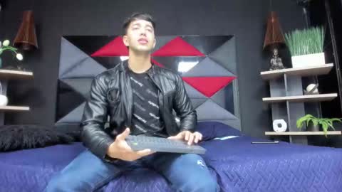 Snapshot of axel_hendrick chatting on 02-03-26, 11:26 axel_hendrick online show from 02-03-26, 11:26