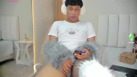 Alex online show from 10-30-25, 04:25