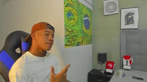 Snapshot of axel_silva3 chatting on 10-09-25, 12:47 AXEL SILVA online show from 10-09-25, 12:47