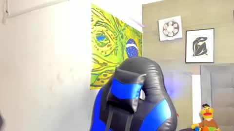 Snapshot of axel_silva3 chatting on 11-09-25, 12:36 AXEL SILVA online show from 11-09-25, 12:36