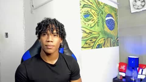 Snapshot of axel_silva3 chatting on 11-22-25, 12:37 AXEL SILVA online show from 11-22-25, 12:37