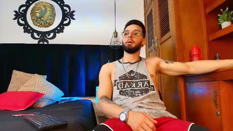     online show from 10-03-25, 07:55