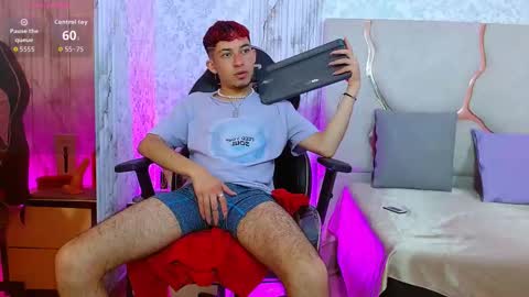 Snapshot of axel_tay1 chatting on 02-24-26, 06:50 AXEL online show from 02-24-26, 06:50