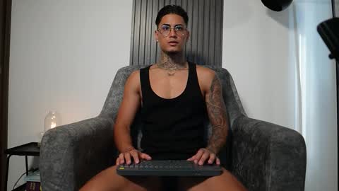 Agustin online show from 10-29-25, 08:21