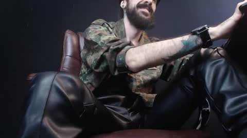 Snapshot of axelcolton chatting on 02-22-25, 09:23 AxelColton online show from 02-22-25, 09:23