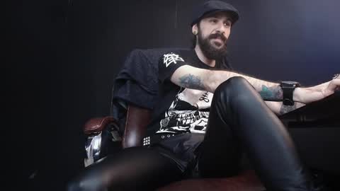 Snapshot of axelcolton chatting on 02-23-25, 09:00 AxelColton online show from 02-23-25, 09:00