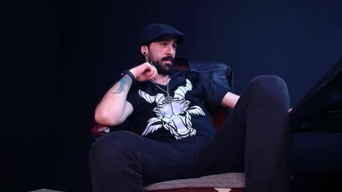 Snapshot of axelcolton chatting on 11-13-25, 11:42 AxelColton online show from 11-13-25, 11:42