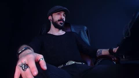 Snapshot of axelcolton chatting on 11-30-25, 07:56 AxelColton online show from 11-30-25, 07:56