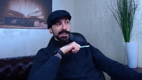 AxelColton online show from 12-19-25, 11:39