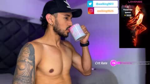 Snapshot of axelking13 chatting on 12-07-24, 11:23 Axel King online show from 12-07-24, 11:23