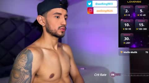 Snapshot of axelking13 chatting on 02-11-25, 11:12 Axel King online show from 02-11-25, 11:12