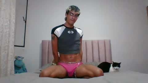 Axel  online show from 12-12-24, 07:30